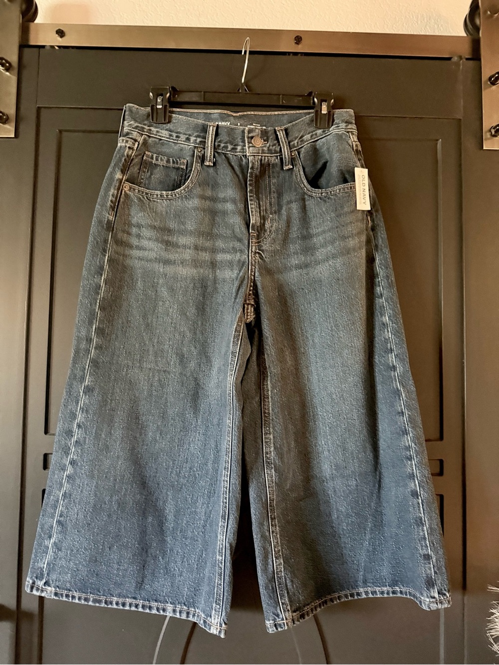 Old Navy mid Rise Denim Culottes | Wide Leg Crop Jeans | Size 2 | NWT
